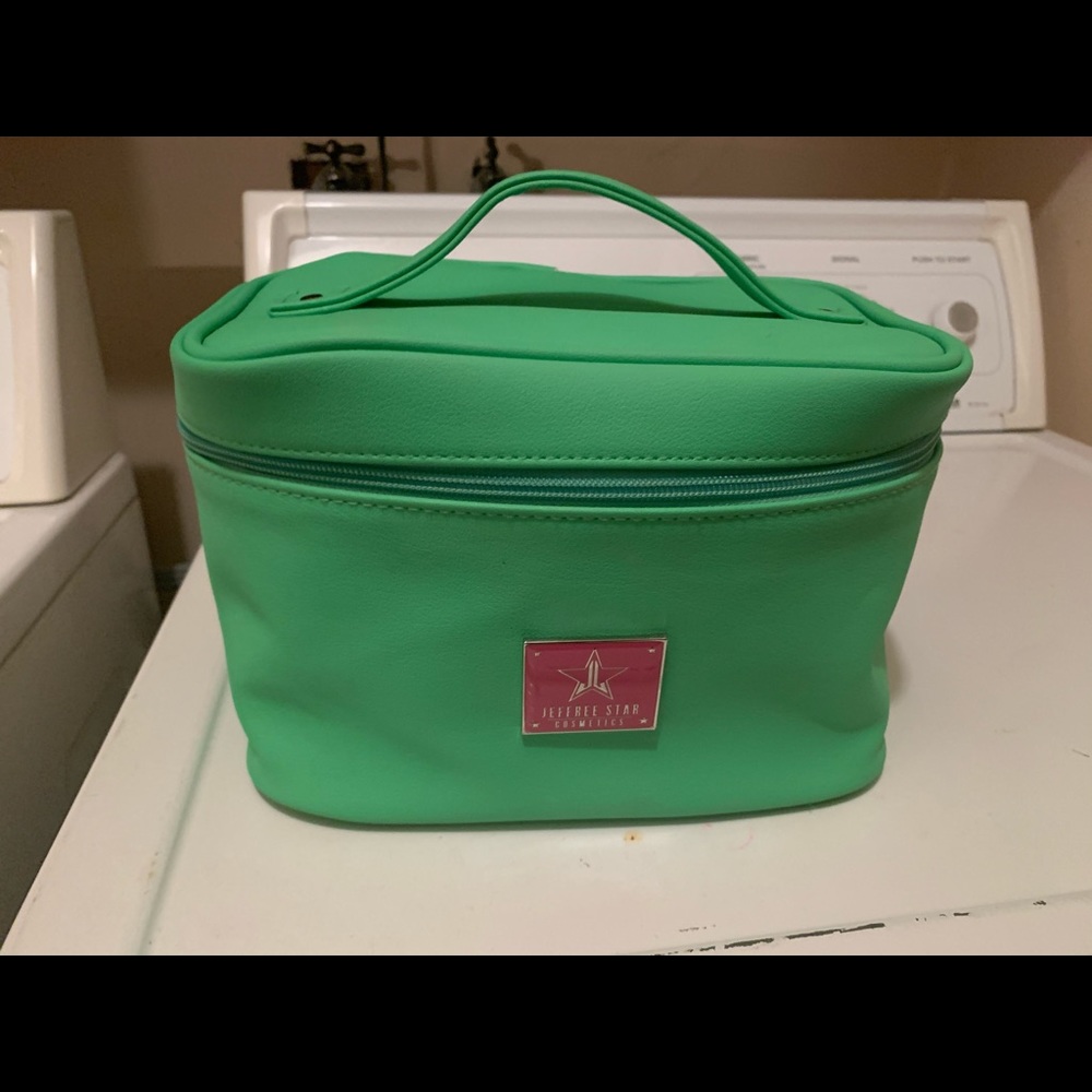 Jeffree Star green train case